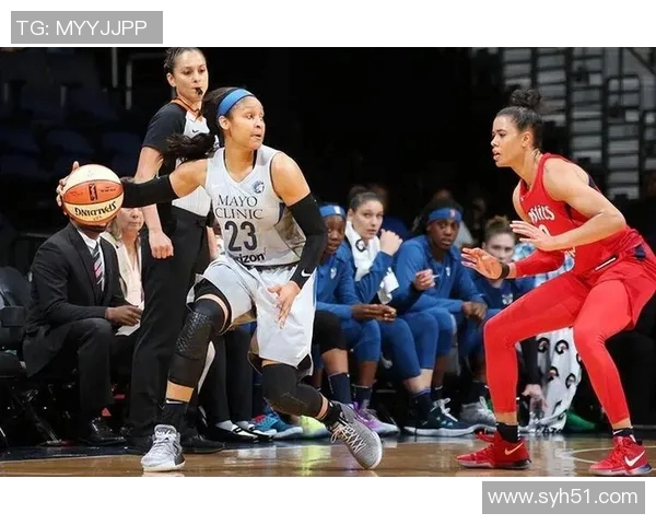 纽约自由人与太阳的激烈对决揭示WNBA季后赛的精彩瞬间与战术较量